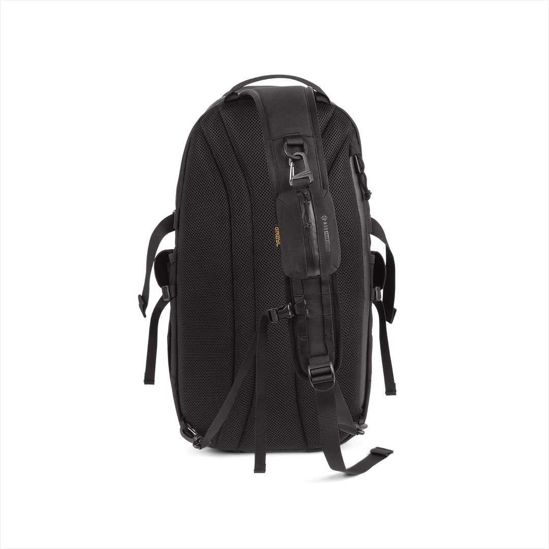 Grayl® Transport Expanse Sling Daypack - 18L / Back View / Covert Black