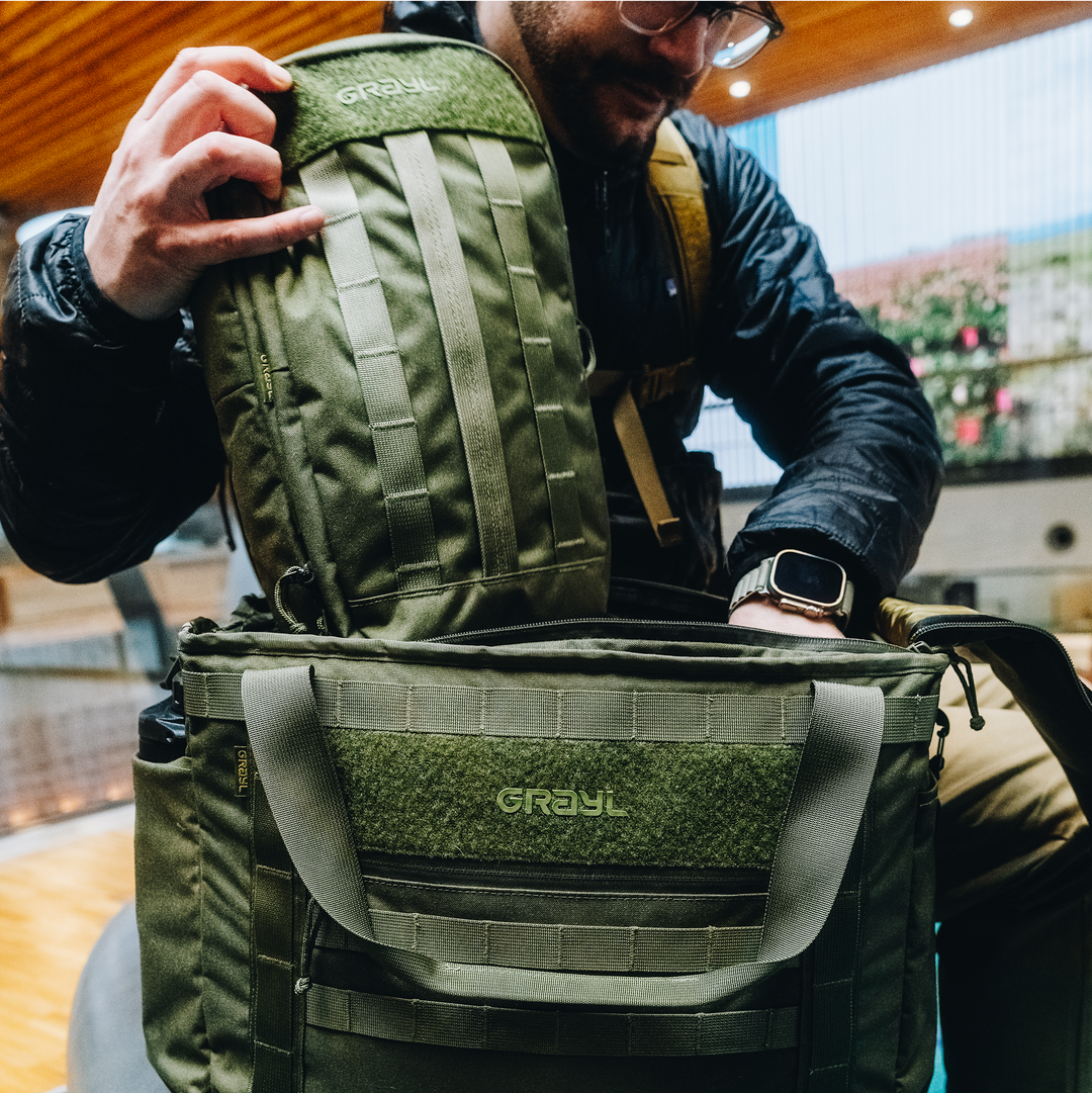 AMPLE CAPACITY FOR PACKING POUCHES AND GEAR.