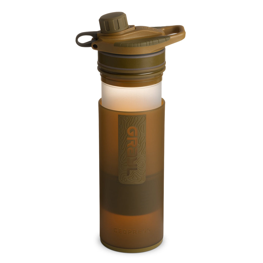 Am besten bewerteten Grayl GeoPress Filter und Reiniger Wasserflasche - 24 Fluid Ounces / Covert Edition / Purifying Press View / Coyote Brown