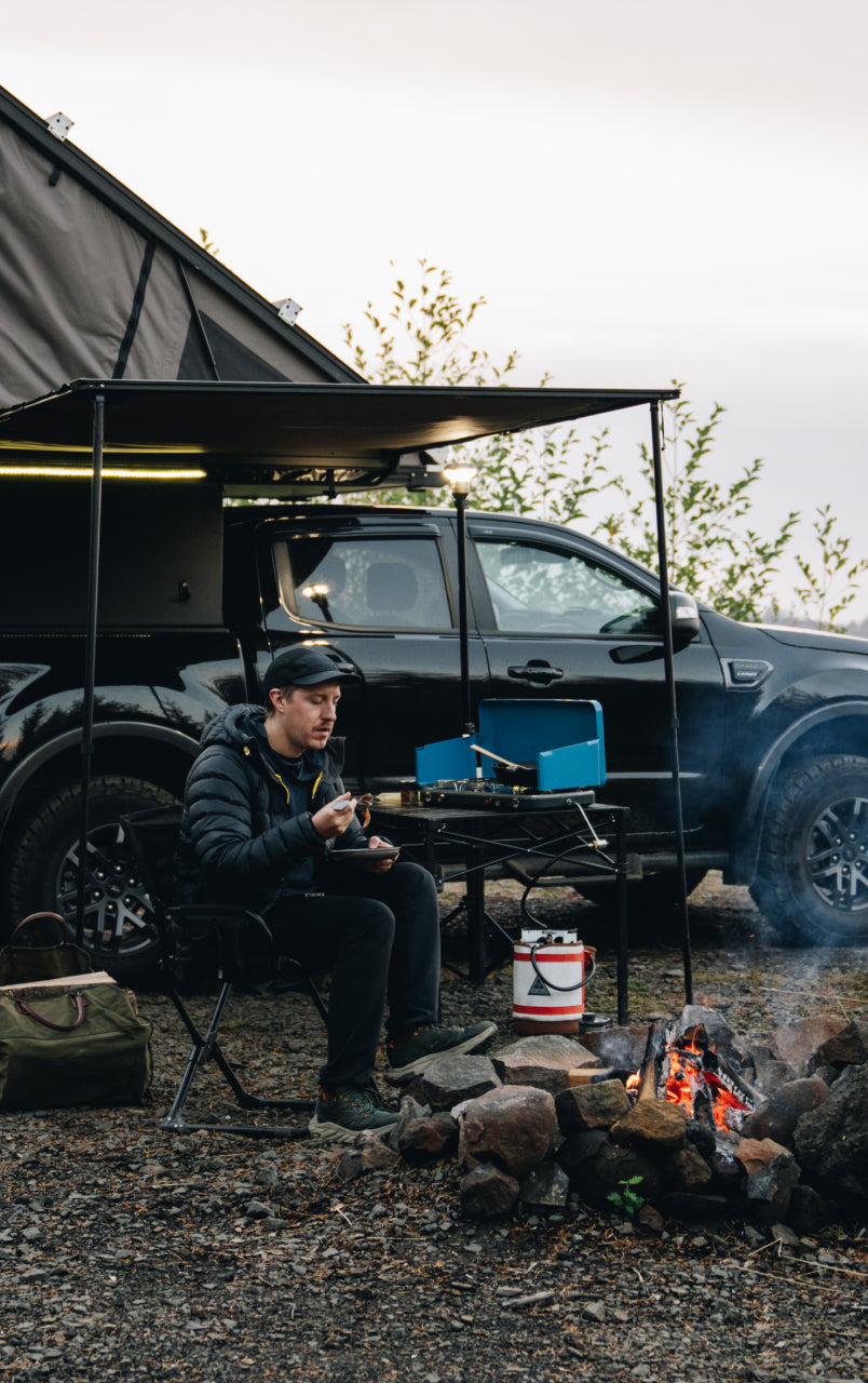 Die perfekte Camp-Mahlzeit kochen? Verwenden Sie den perfekten Teller! Grayl Titanium Teller.